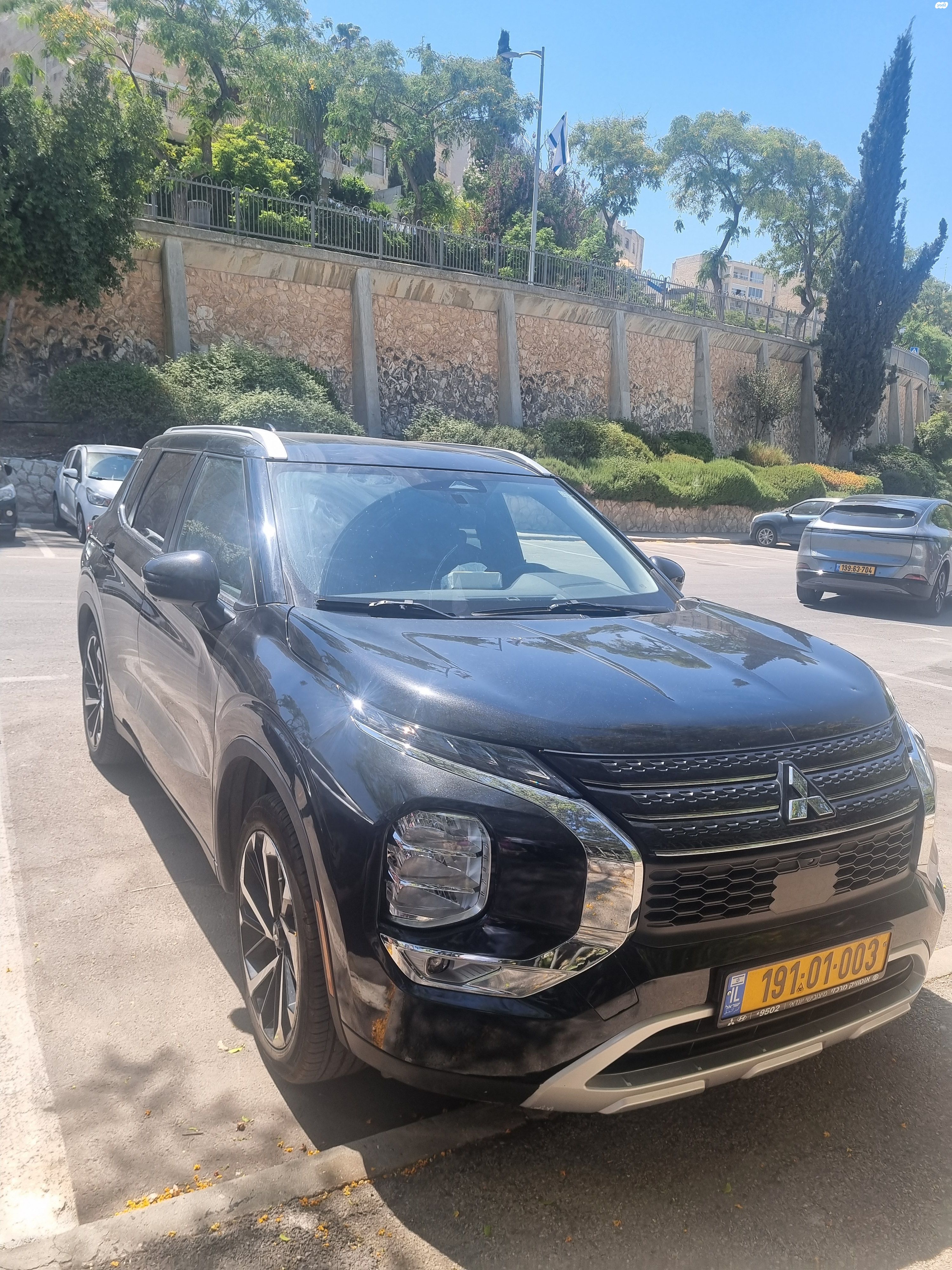 מודעת רכב מיצובישי אאוטלנדר