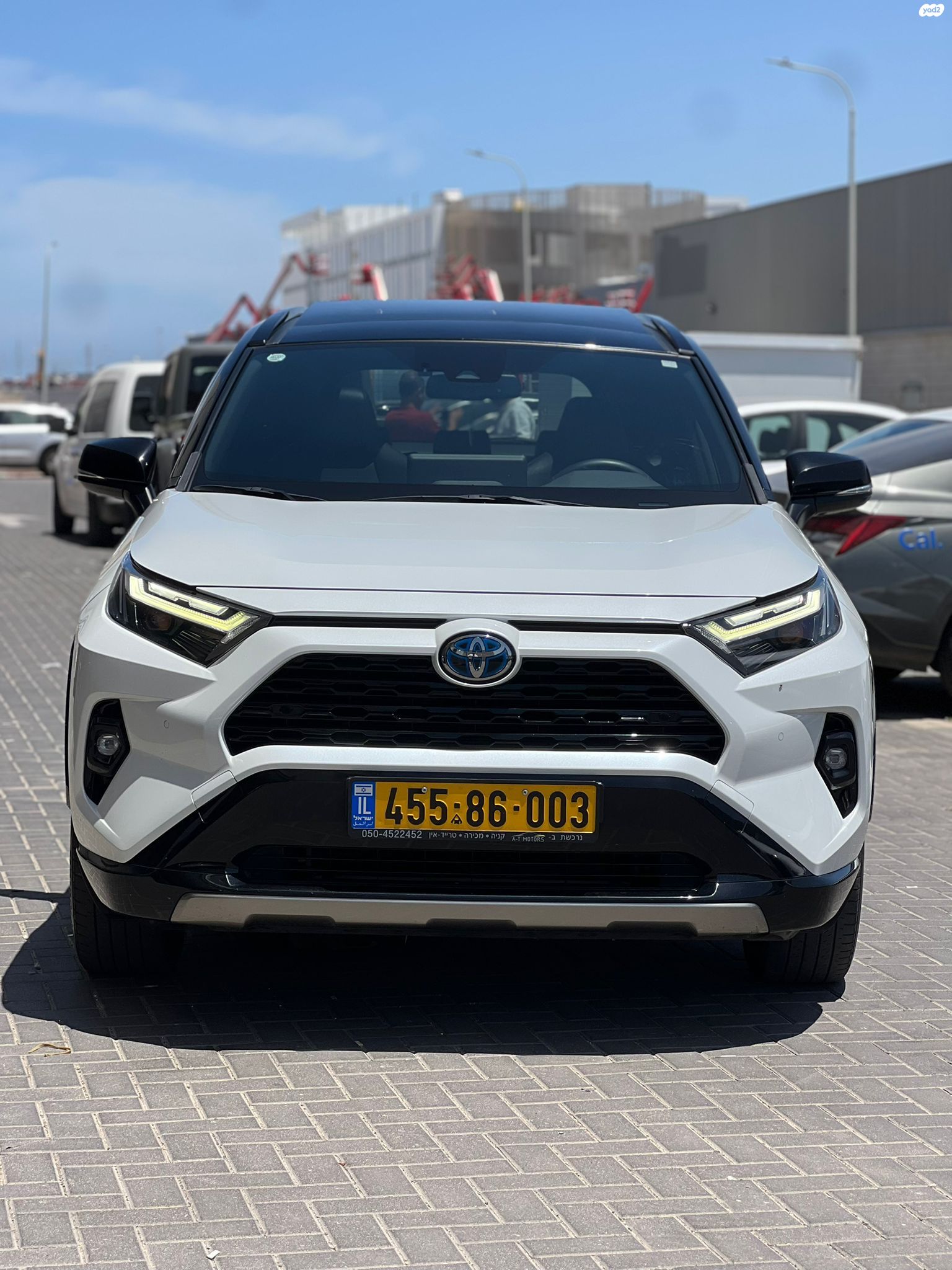 מודעת רכב טויוטה RAV4