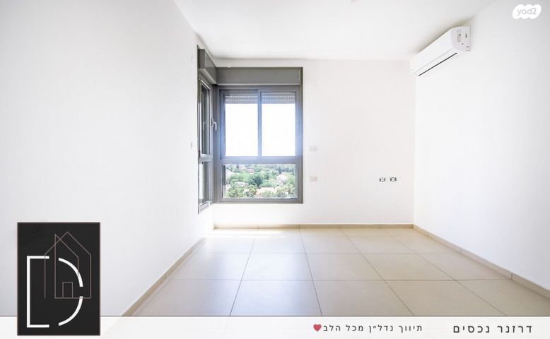 דירה, מתחם 1200, הוד השרון