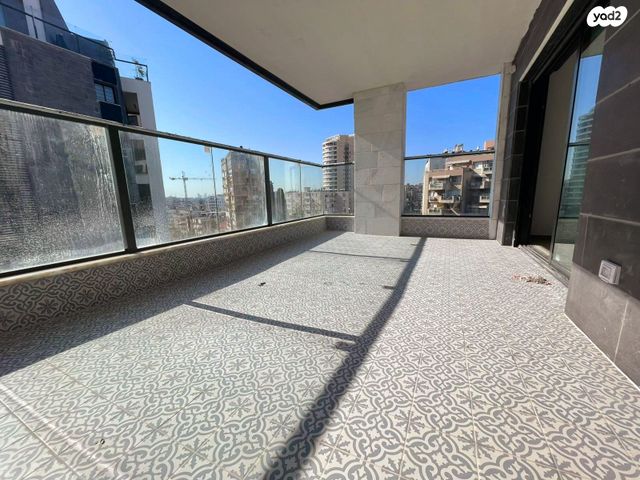 דירה, מרכז, הרצליה