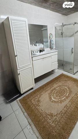 בית פרטי/ קוטג', משה הס, העיר העתיקה - מזרח, רמלה