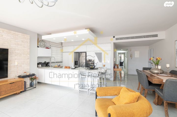 דירה, אליהו גולומב, צפון מזרח מרכז העיר, נתניה