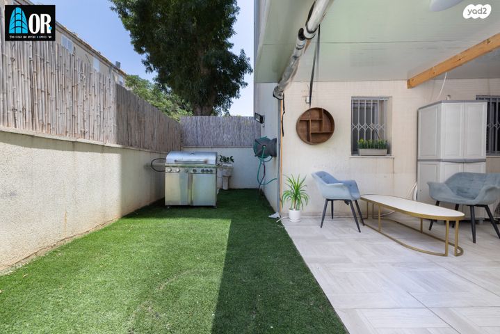 דירת גן, הערבה, רמות ויצמן, יבנה