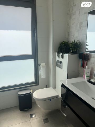 דירה, המעגן, אכזיב, נהריה