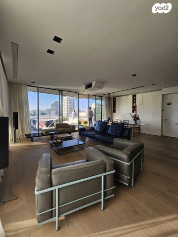 גג/ פנטהאוז, רמת אביב, תל אביב יפו