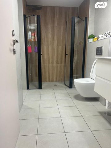 גג/ פנטהאוז, דוריף, עיר היין, אשקלון