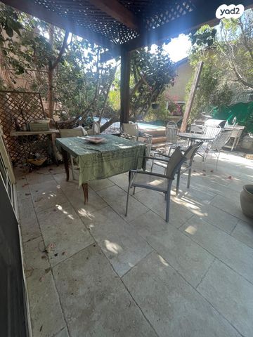 בית פרטי/ קוטג', בית אריה / עופרים