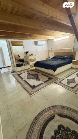 בית פרטי/ קוטג', משה הס, העיר העתיקה - מזרח, רמלה