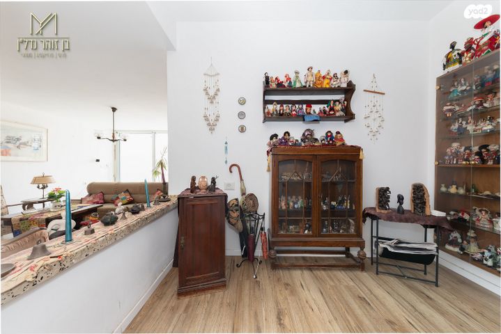 דירה, טרכטנברג, אברמוביץ', ראשון לציון