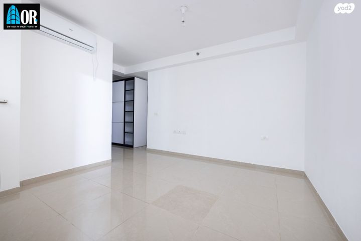 דירת גן, הערבה, רמות ויצמן, יבנה