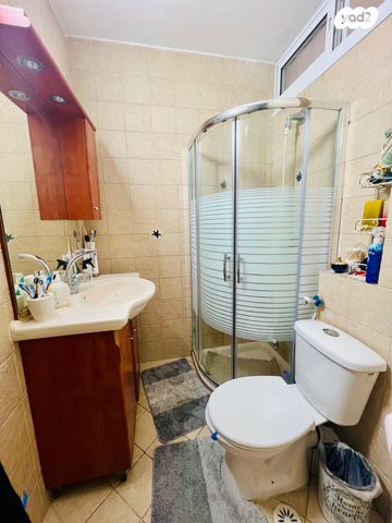 דופלקס, אשחר, האירוסים, כרמיאל