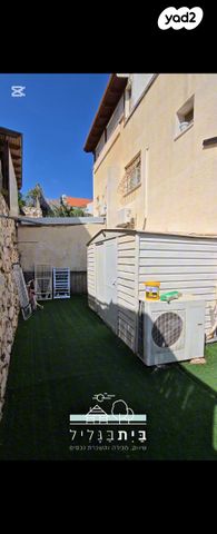 דירת גן, החורשה, מורד הנחל, שלומי