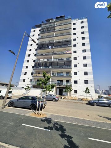 יהושוע אזולאי 