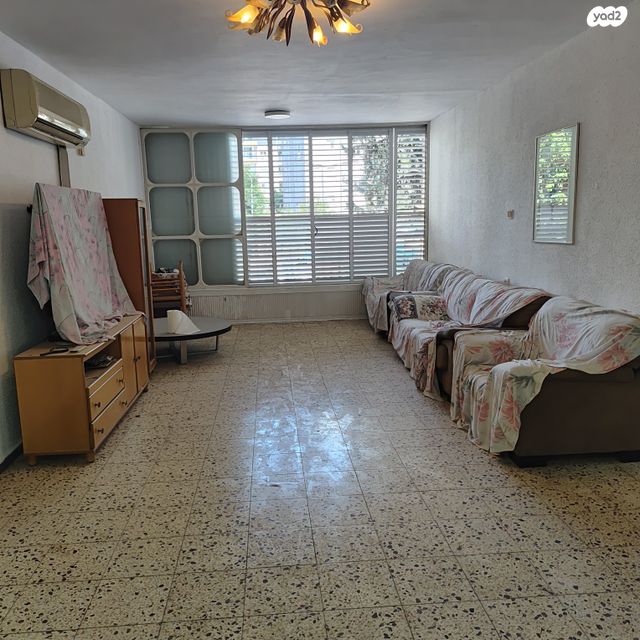 דירה, ראשונים, ראשון לציון