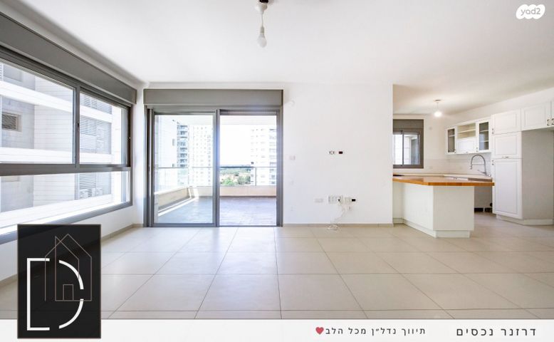 דירה, מתחם 1200, הוד השרון