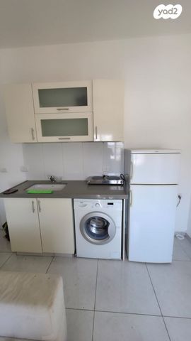 דירה, דרך ישראל בר יהודה 1, העיר התחתית, ואדי סאליב, חיפה