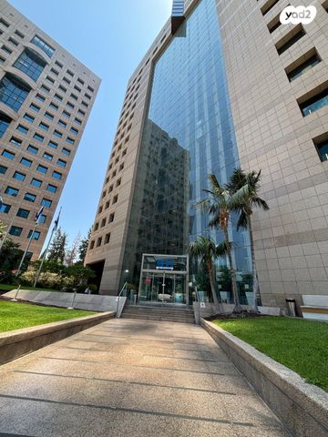 משרדים, רמת גן