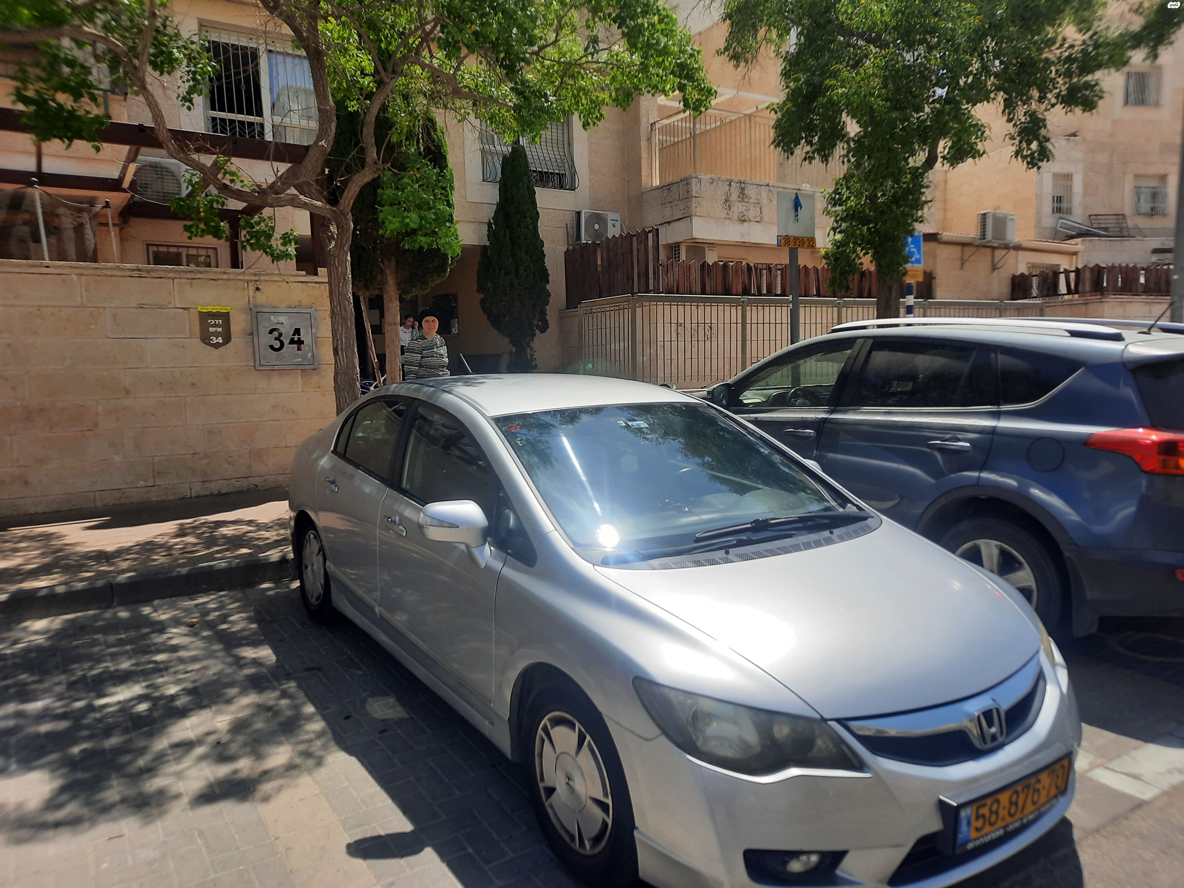 מודעת רכב הונדה סיוויק