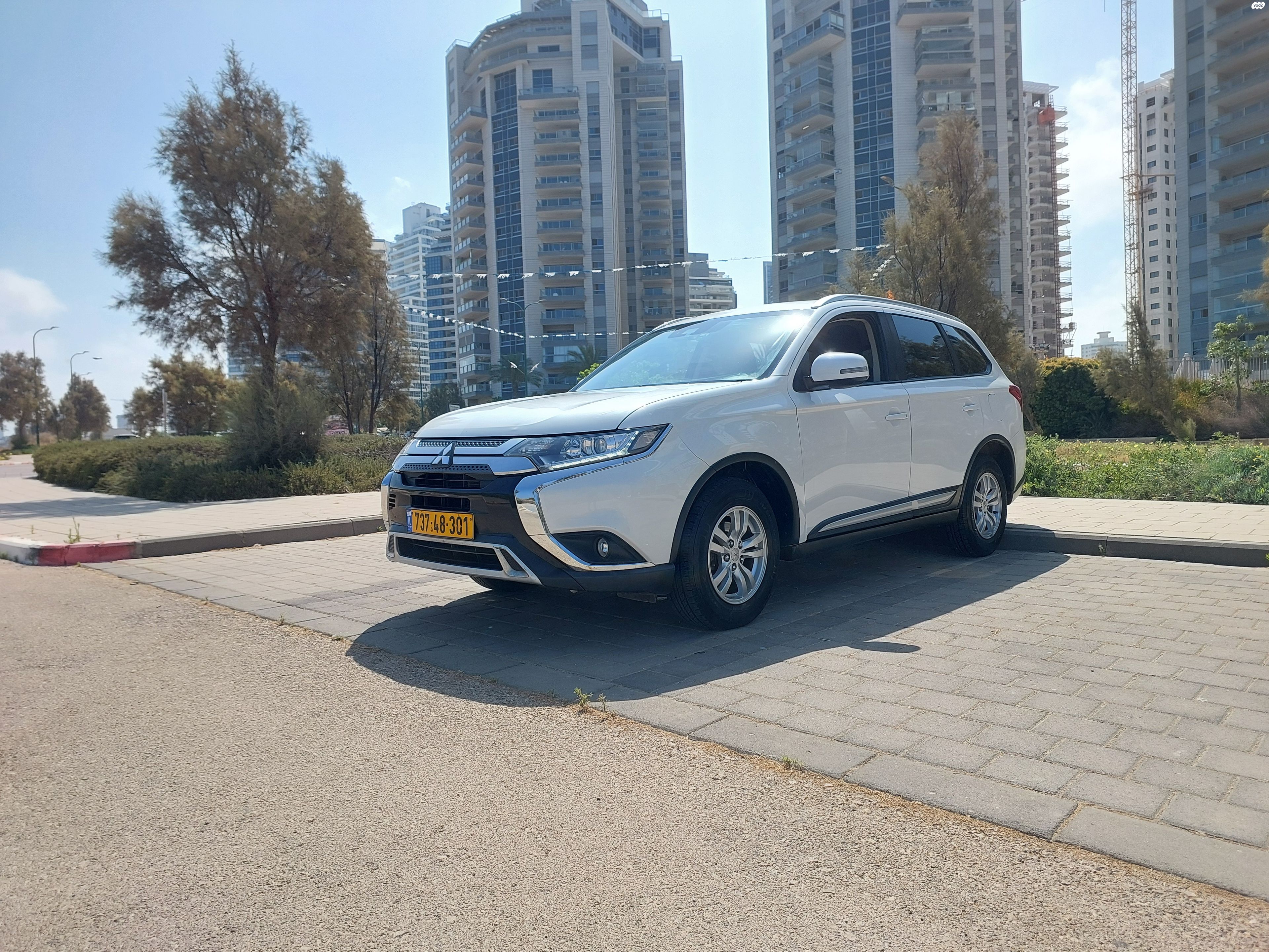 מודעת רכב מיצובישי אאוטלנדר
