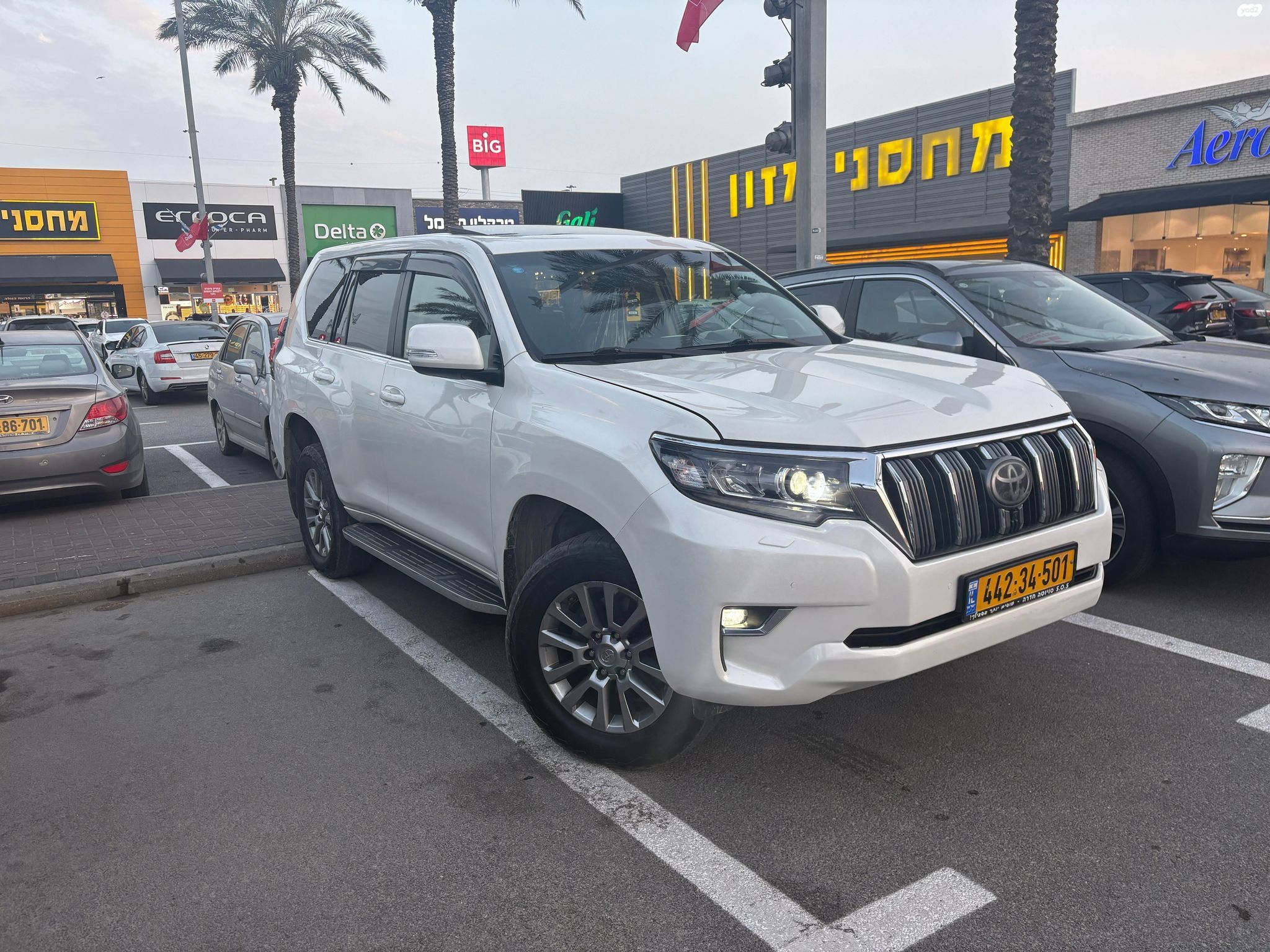מודעת רכב טויוטה לנד קרוזר