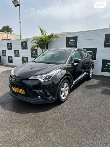 מודעת רכב טויוטה C-HR 1