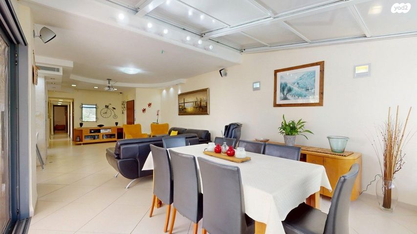 דירה, מרק שאגאל, רמת אשכול, חיפה