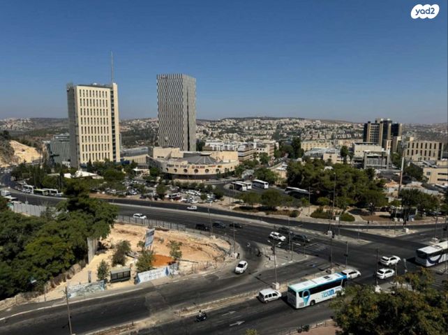 דירה