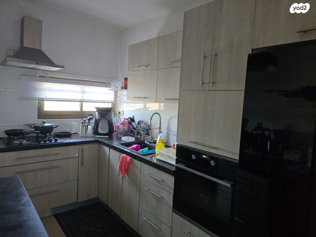 דירה, סרן דב, נווה זאב, נאות אילן, באר שבע