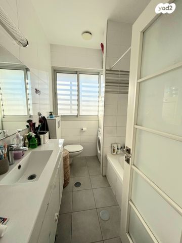 דירה, דוד רמז, גבעת הרמבם, גבעתיים