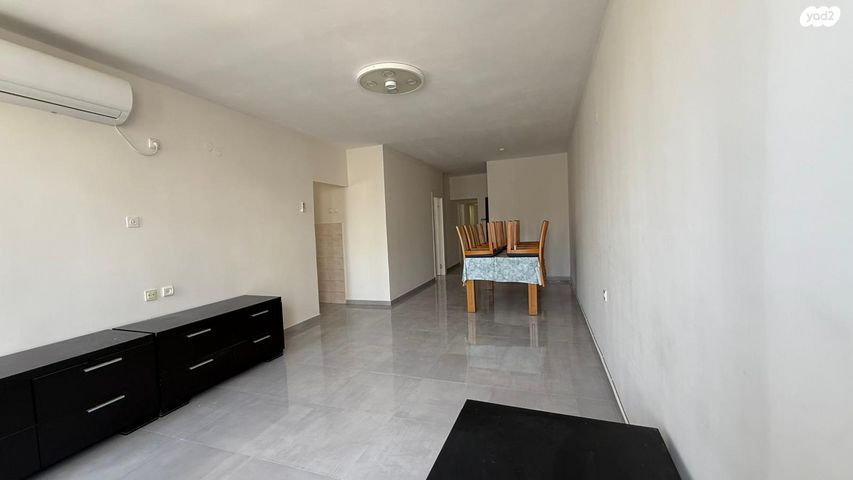 דירה, צבי הרמן שפירא, אברמוביץ', ראשון לציון