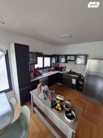 דירה, מוצא, מרום נווה, רמת יצחק, רמת גן