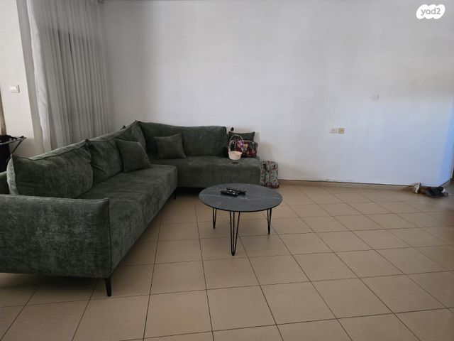 דירה, סרן דב, נווה זאב, נאות אילן, באר שבע