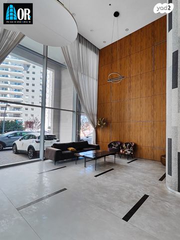 גג/ פנטהאוז, יובלים, האירוס, ראשון לציון