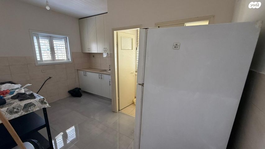 דירה, צבי הרמן שפירא, אברמוביץ', ראשון לציון