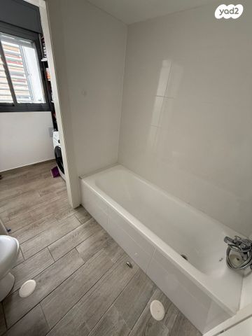 דירה, ליבנה, יצחק שמיר, נהריה