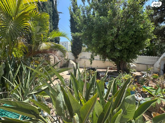 בית פרטי/ קוטג', סירקין, מרכז העיר, קרית אתא