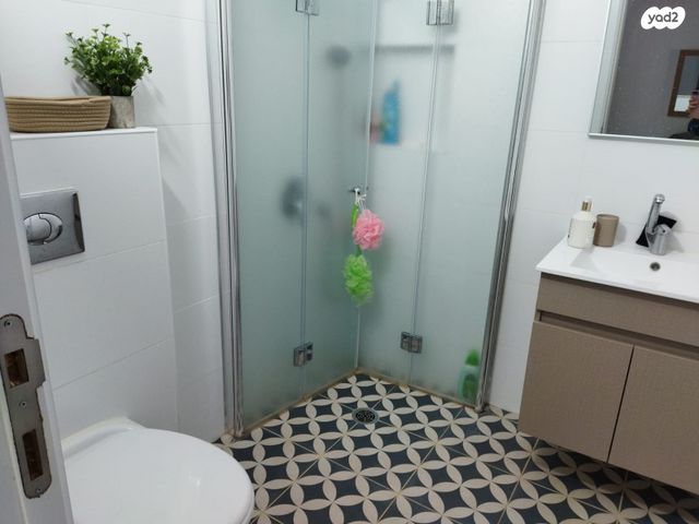 דירה, יהושע בן נון 15, קרית ארבע