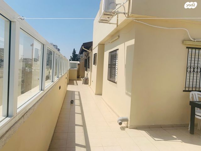 גג/ פנטהאוז, בלפור, המרכז השקט / מרכז העיר, פתח תקווה