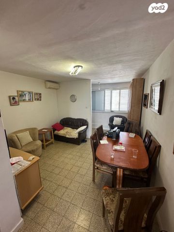 דירה, קרית מלאכי