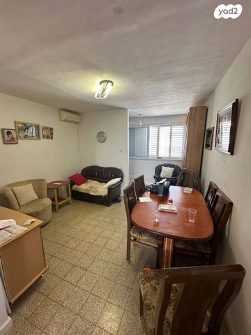 דירה, קרית מלאכי