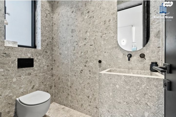 בית פרטי/ קוטג', אירוס, אירוס