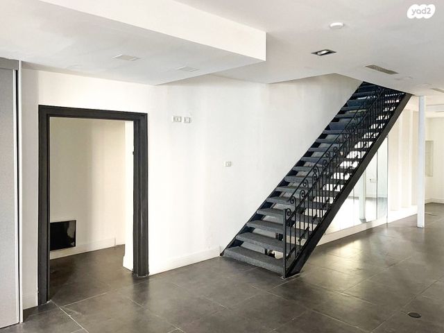 בית פרטי/ קוטג', כל ישראל חברים 4, נווה צדק, תל אביב יפו