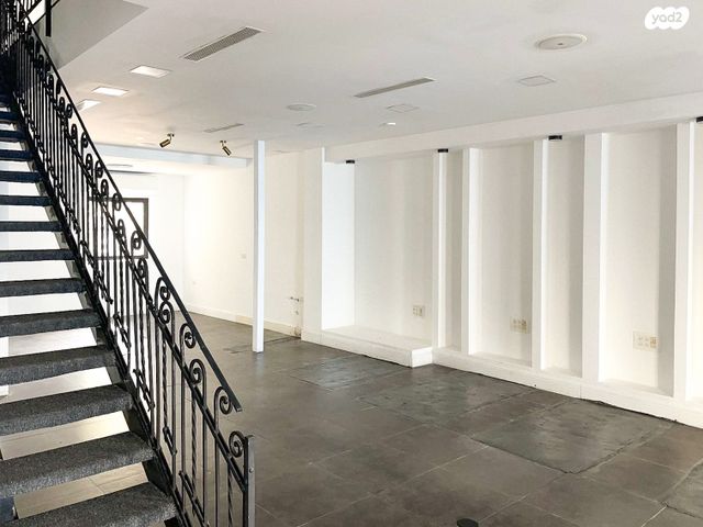 בית פרטי/ קוטג', כל ישראל חברים 4, נווה צדק, תל אביב יפו