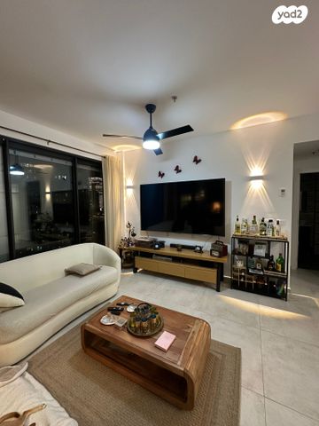 הצפון החדש - כיכר המדינה