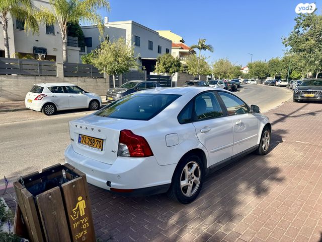 מודעת רכב וולוו S40