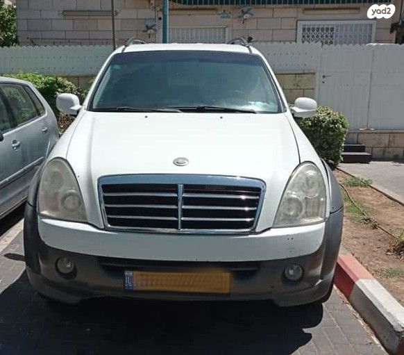 מודעת רכב סאנגיונג רקסטון