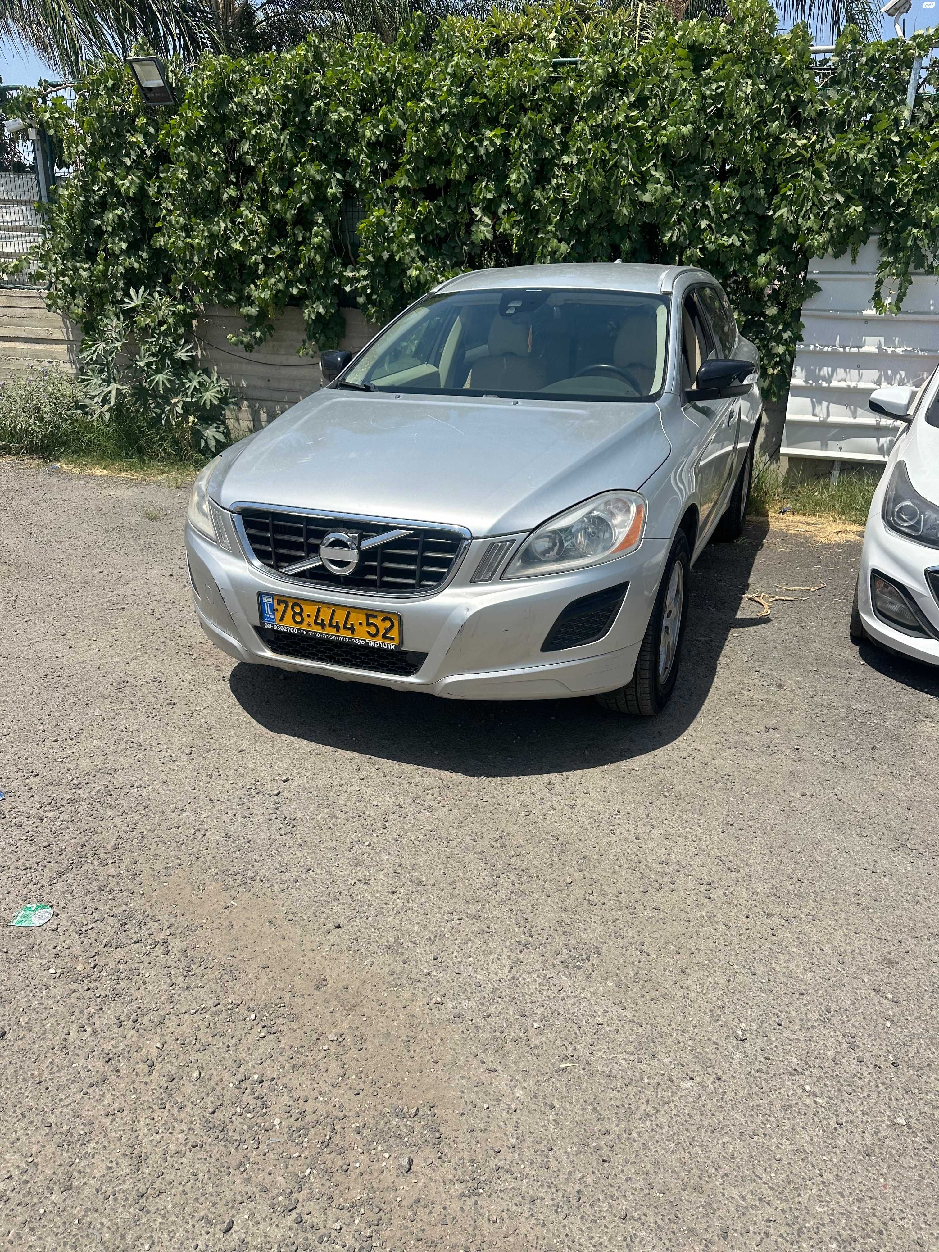 מודעת רכב וולוו XC60