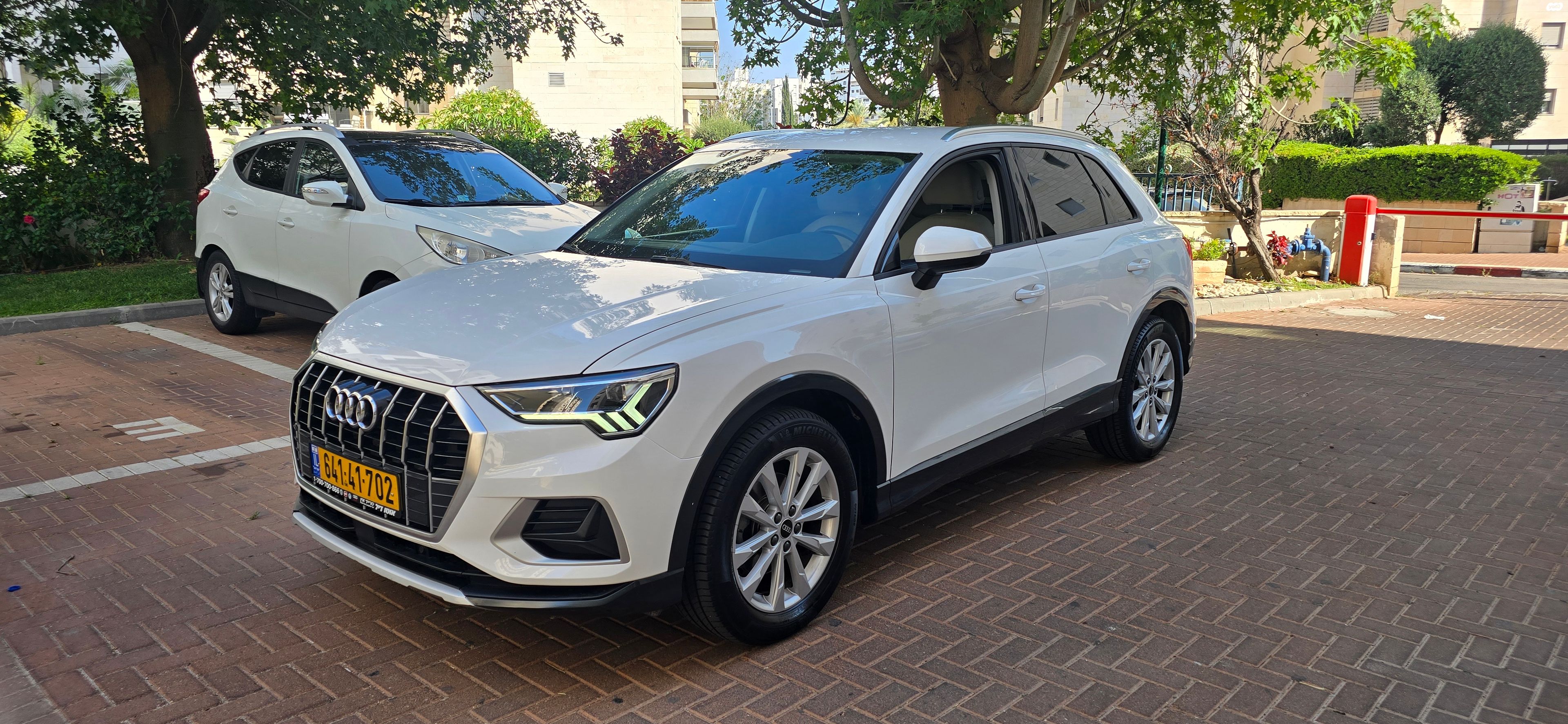 מודעת רכב אאודי Q3