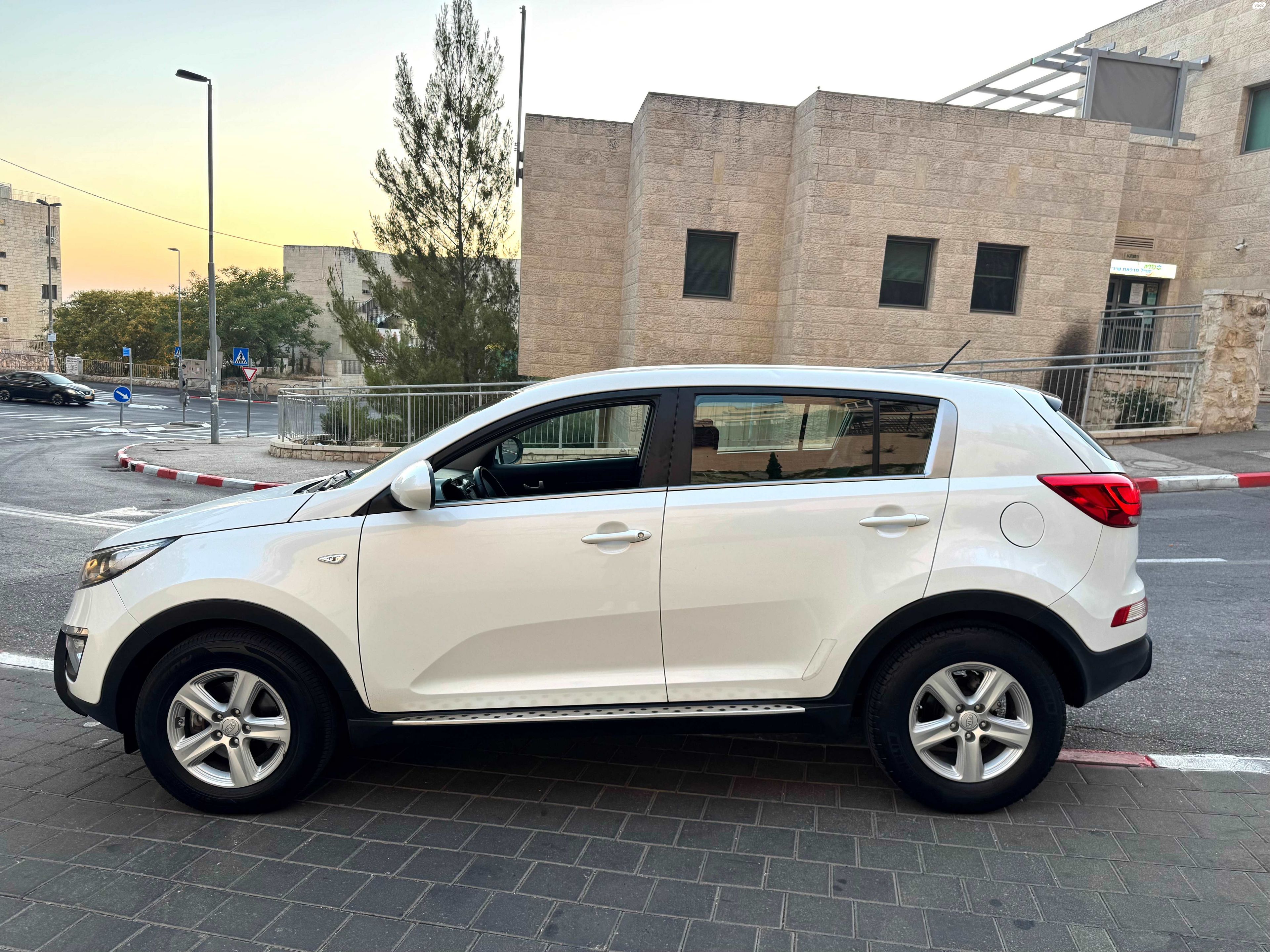 מודעת רכב קיה ספורטז' 1
