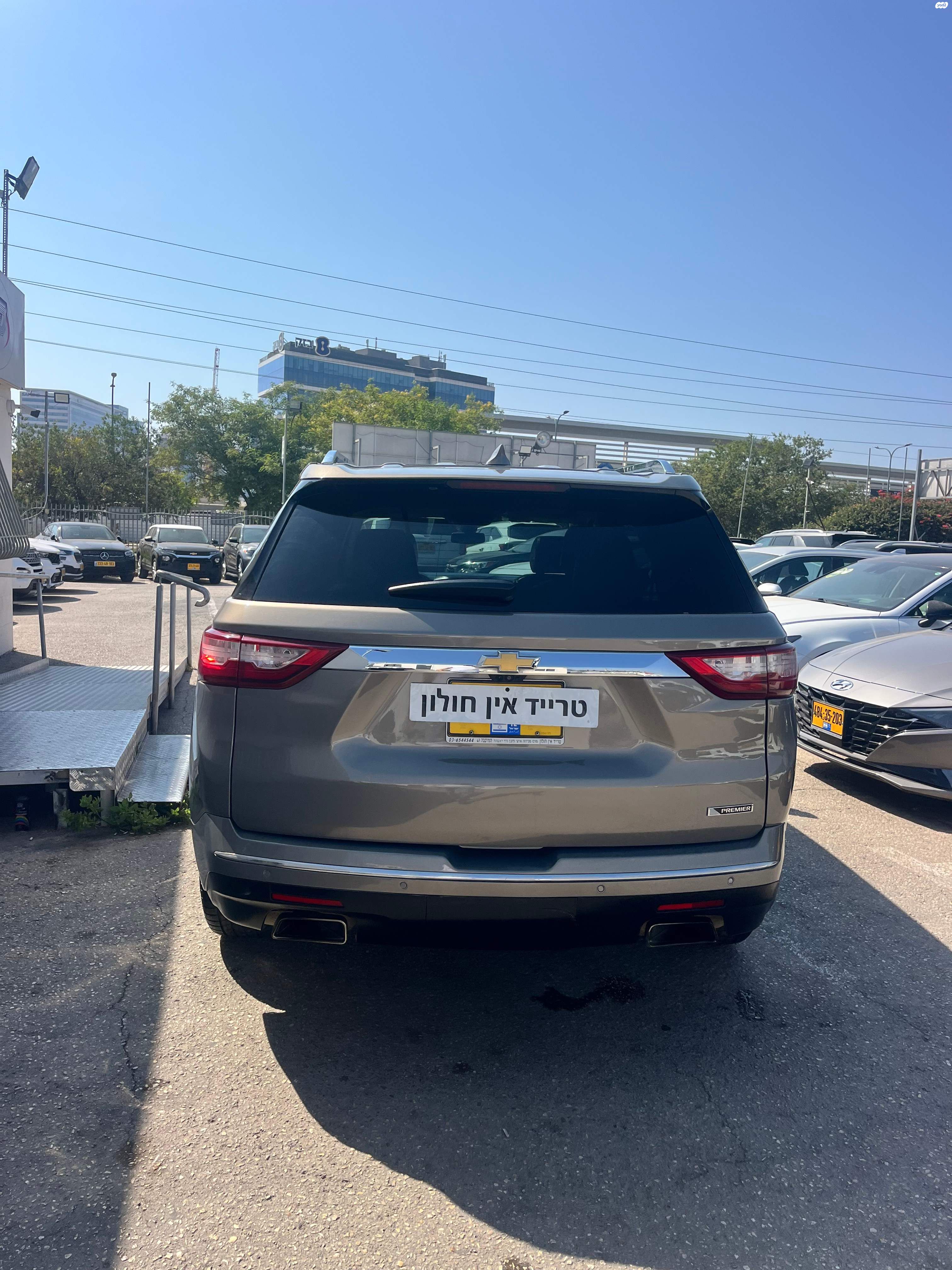 מודעת רכב שברולט טראוורס 2